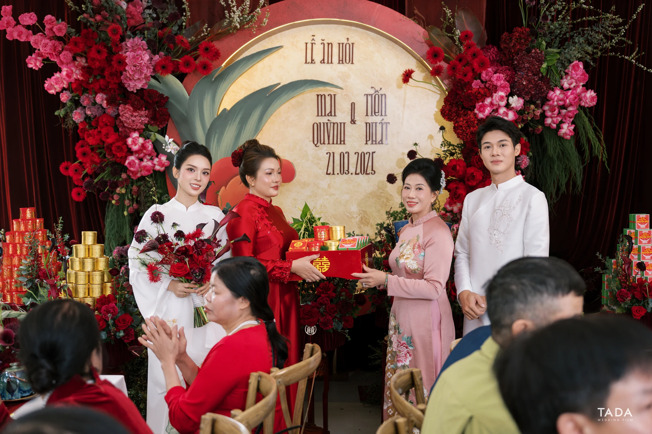 Quỳnh & Phát 33